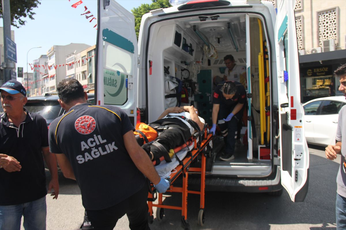 Girne Açıklarında Gemi Alabora Oldu